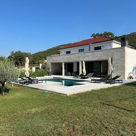 Vitrenik, Cista Velika, Makarska-imotski Velika Čista