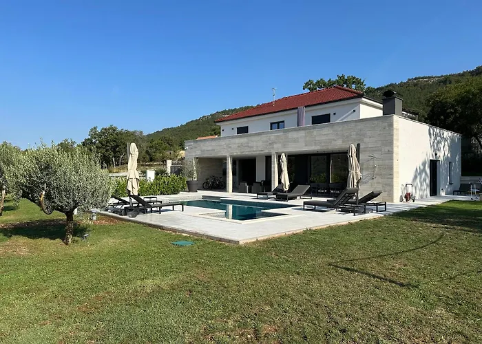 Vitrenik, Cista Velika, Makarska-imotski Velika Čista